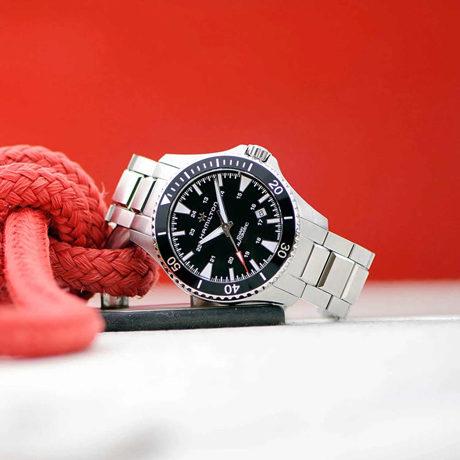 Hamilton - Khaki Navy 40 mm Scuba Automatic Black Dial - H82335131 - Image 3