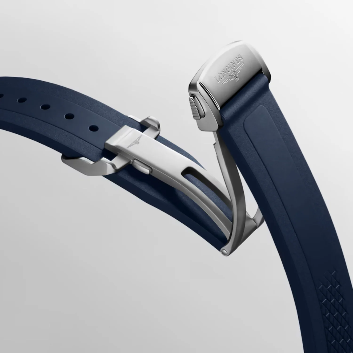 Longines - Conquest 38 mm Automatic Sunray Blue Dial Rubber Strap  - L37204929 - Image 3