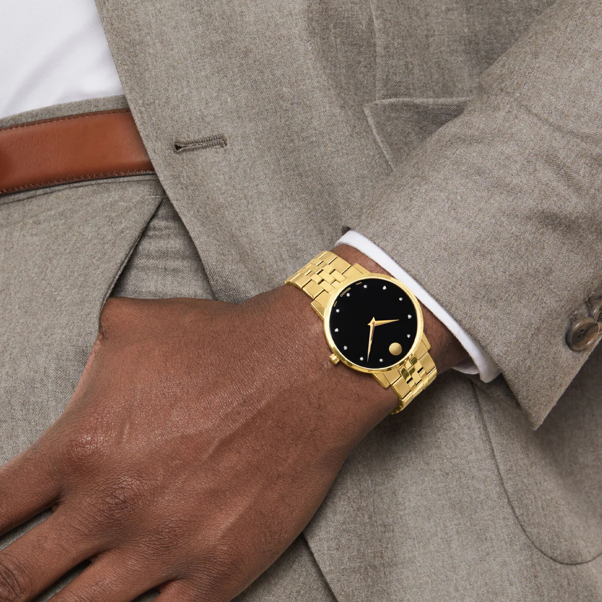 Movado - Museum Classic 40 mm Yellow Gold PVD Bracelet Diamond Dial - 0607625 - Image 4